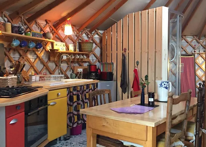 La Yourte * Moussages